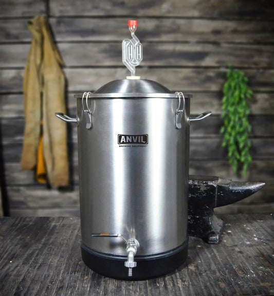 7.5 gallon Stainless Bucket Fermenter (Anvil)-Bucket